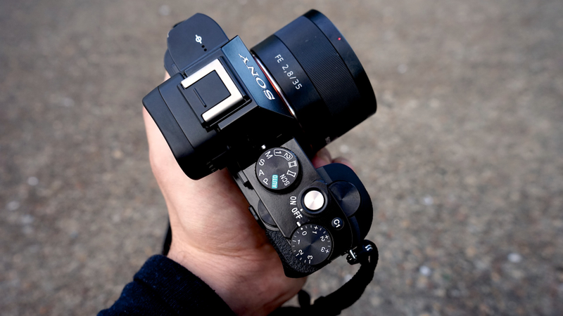 Illustration for article titled Sony A7r and A7 First Impressions: Full-Frame Power, Palm-Sized Camera